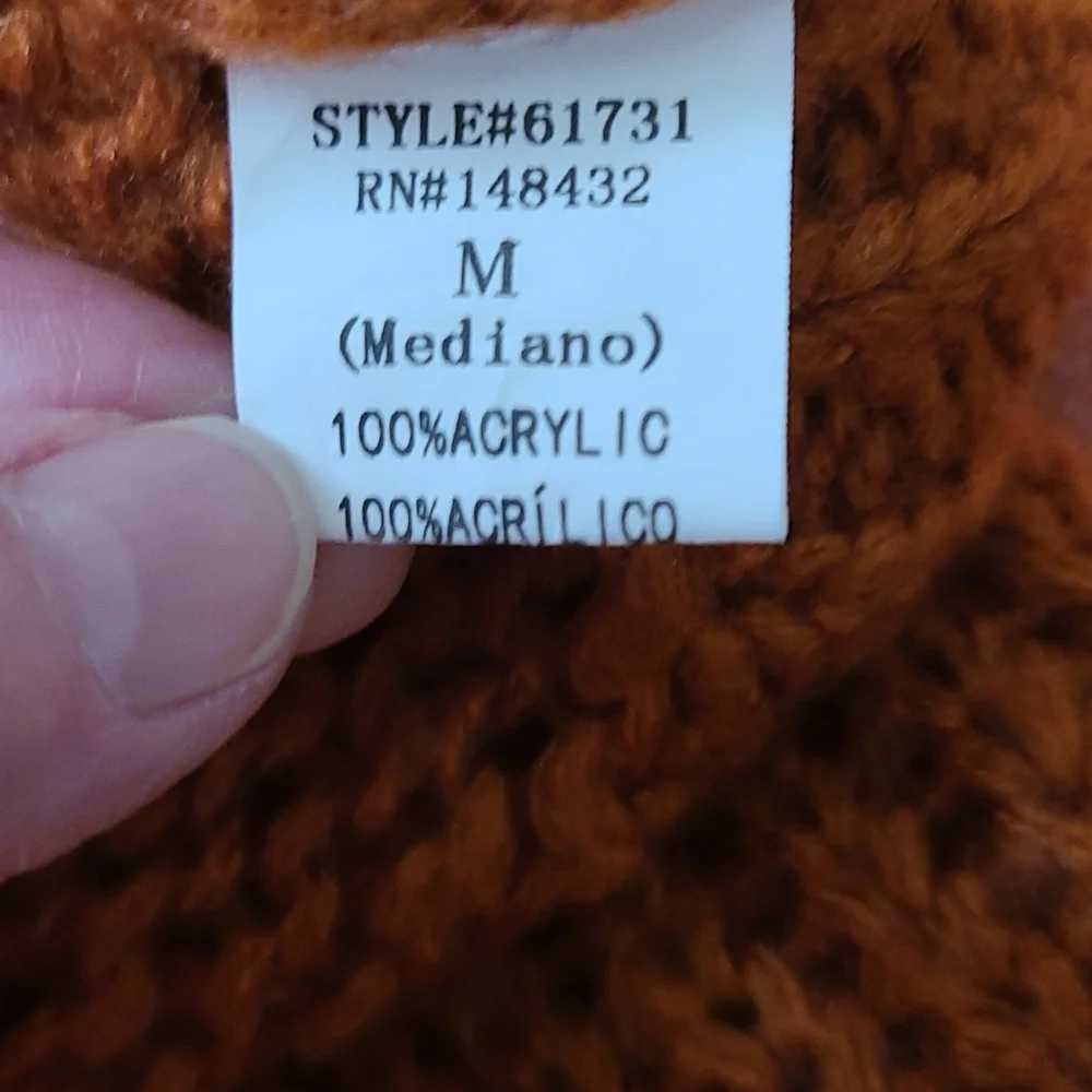 Sweater - Picture 4 of 6